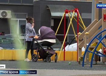 В Татарстане с начала июня из окон выпали трое детей