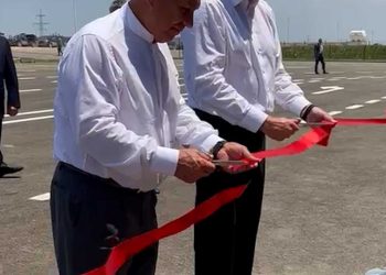 Минниханов и Алиев открыли сервисный центр в Азербайджане