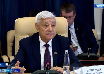 Минниханов оценил самый большой двор, обновленный по программе «Наш двор»