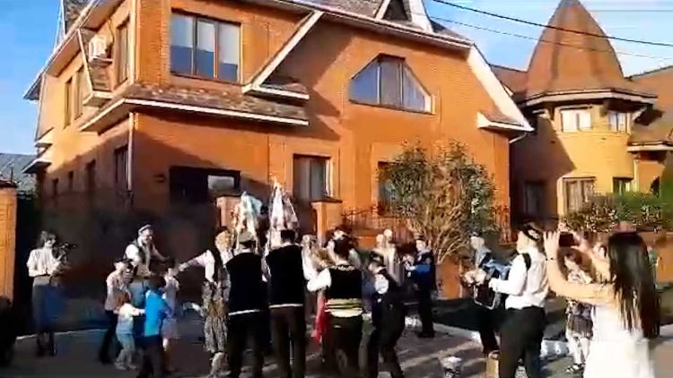 В преддверии Сабантуя в Челнах собрали полотенца и подарки