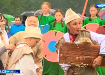 Марк Игошин с аномалией строения лица нуждается в вашей помощи