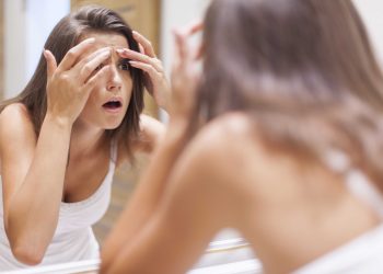 Косметолог назвала причины раннего появления морщин