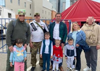 В Челнах состоялось цирковое шоу для детей участников СВО