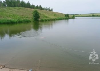 В реке Буралы обнаружили тело 69-летнего мужчины