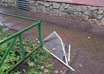 В Бугульме ребенок выпал из окна пятиэтажки