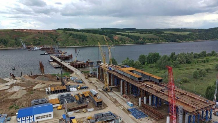 Сборку пролетного строения моста через Каму завершат в следующем году