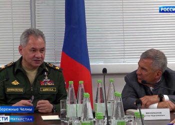 Минниханов заверил Шойгу в выполнении гособоронзаказа