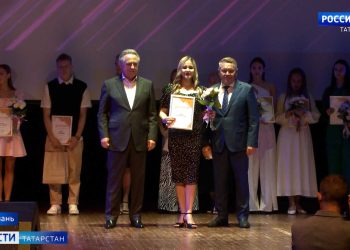 358 студентов Поволжского ГУФКСиТ получили дипломы