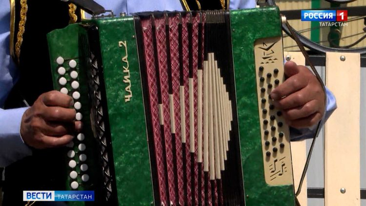 Проект «Уйнагыз Гармуннар» за пару дней собрал рекордное количество зрителей