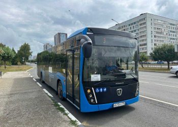 В Челнах запустили новые автобусы по маршрутам 2 и 3