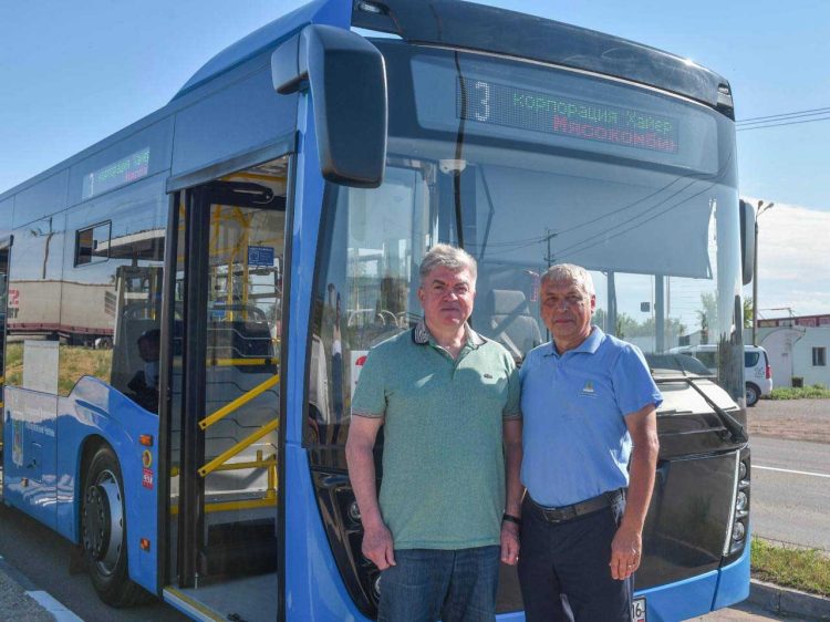 Магдеев испытал новые автобусы «НЕФАЗ»