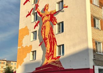 В Менделеевске появились пять новых муралов