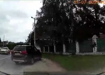 В Казани на пешеходном переходе сбили подростка