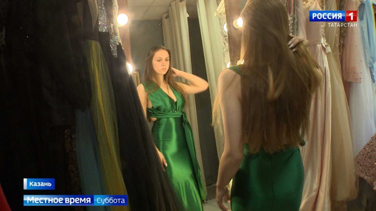 Стоимость полного образа на выпускной в этом году составила от 15 тысяч рублей