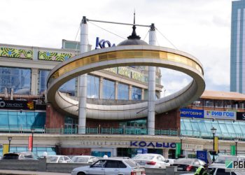 В Казани эвакуировали три торговых центра