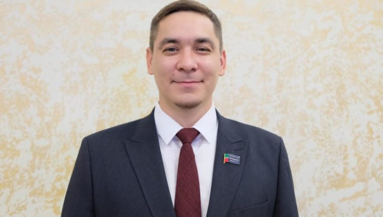 Тухватуллин стал новым депутатом горсовета Челнов