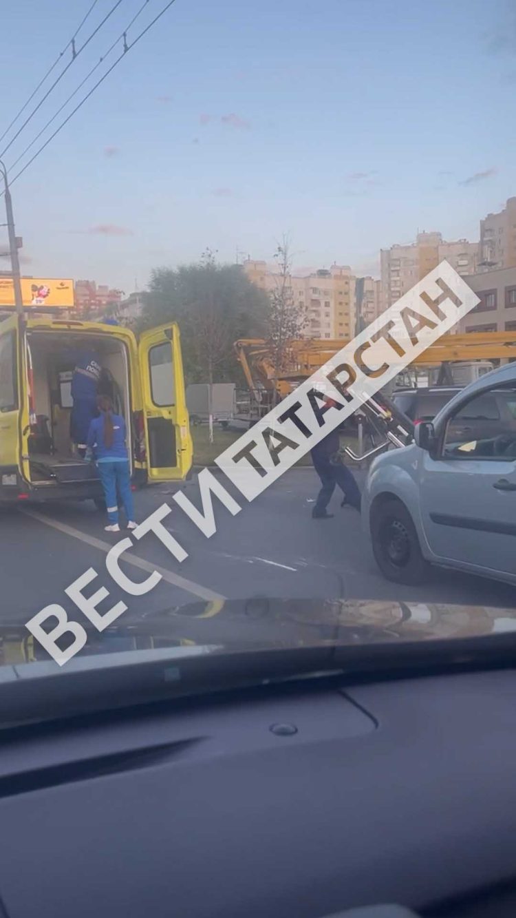 В Казани произошло ДТП с участием мотоциклиста
