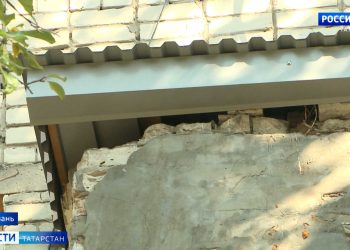 В Казани жильцы одной из хрущевок жалуются на отсутствие капремонта