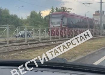 В Казани из-за ДТП встали трамваи