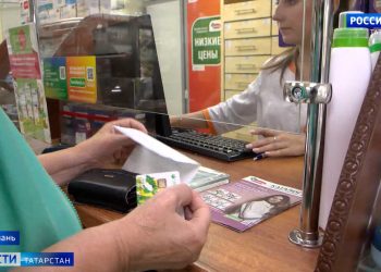 В казанском поселке хозяин дома, на который упала авиамодель, рассказал подробности происшествия