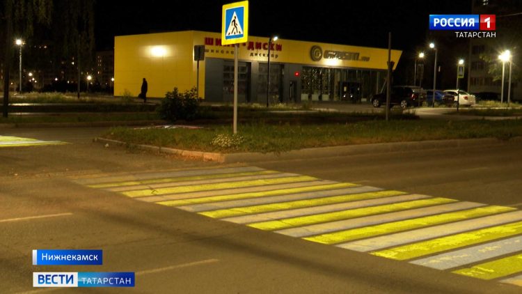 В Нижнекамске появилось проекционное освещение пешеходных переходов