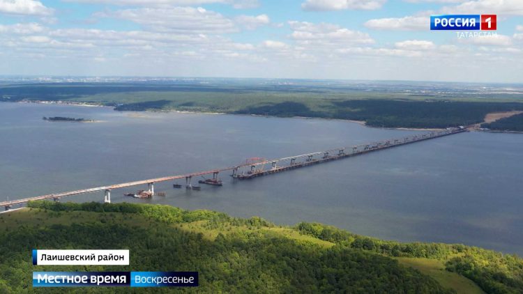 На строительство моста через Волгу ушло в 1,5 раза больше металла, чем на строительство Эйфелевой башни