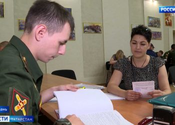 «Хочу сыну показать пример»: мать двоих детей из Татарстана отправилась на службу по контракту в зону СВО