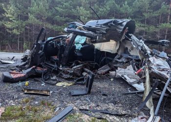 На трассе под Зеленодольском столкнулись легковушки и грузовик