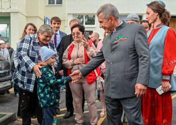 В Казани по программе «Наш двор» открыли двор для слабовидящих