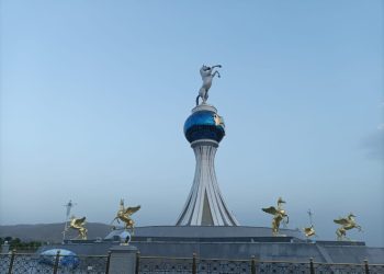 Минниханов прибыл с рабочим визитом в Аркадаг