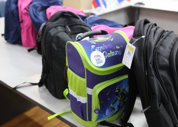 Татарстан направил детям ЛНР более 2,5 тыс. портфелей с канцтоварами