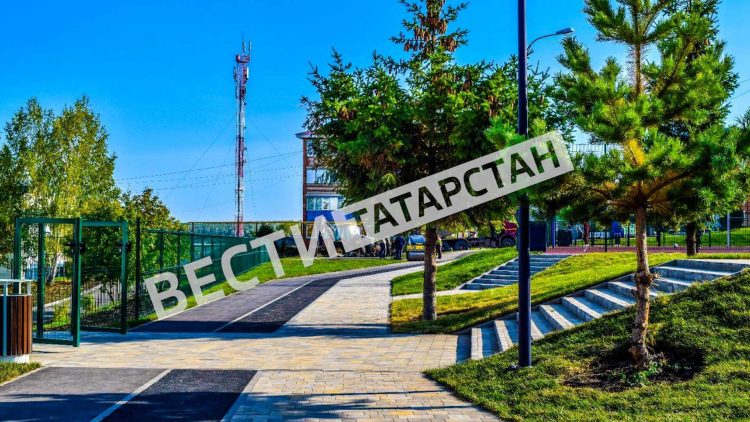 В Бавлах по нацпроекту благоустроили общественное пространство