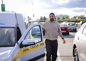 Зарипов принял участие в видеопроекте «Социальное такси»