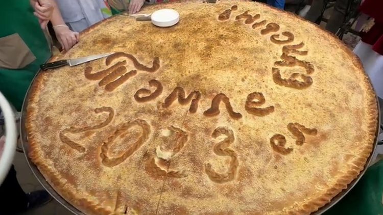 В Казани приготовили самую большую губадию