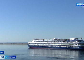 По маршруту «Великий волжский путь»: участники СВО из Татарстана с семьями отправились в круиз по Волге