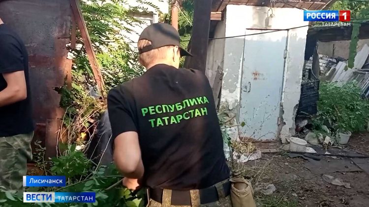 Волонтеры Татарстана вернулись из Лисичанска, где помогали пожилым и одиноким людям