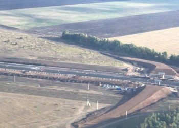 Минниханов осмотрел участок строительства платной трассы Алексеевское — Альметьевск