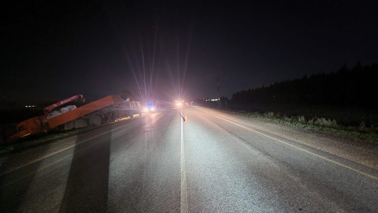 В Альметьевском районе погиб водитель легковушки при столкновении с КАМАЗом