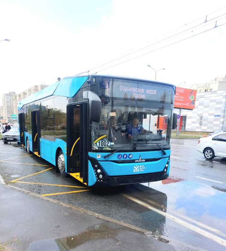 В Казани начал курсировать новый троллейбус на 90 мест