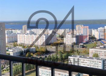 В Челнах школьница выпала с 26-го этажа