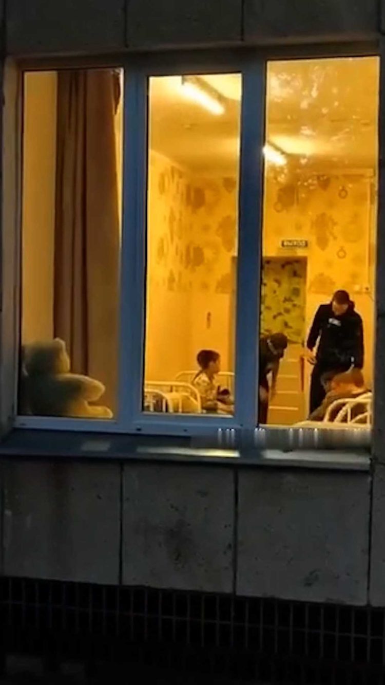 В Челнах прохожая случайно засняла дедовщину в соцприюте