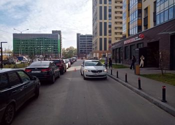 В Казани водитель иномарки сбила перебегавшего дорогу ребенка