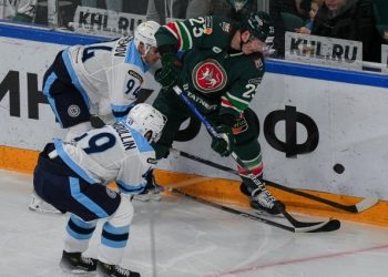 «Ак Барс» уступил «Сибири» в овертайме