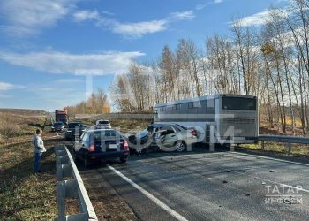 В результате ДТП на трассе под Нижнекамском пострадали два человека