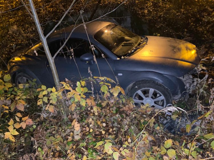 На трассе в Татарстане иномарка вылетела в кювет, один человек пострадал