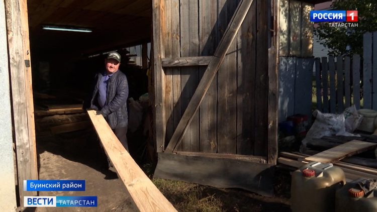 Житель деревни малая Буинка отправит в зону СВО стройматериалы