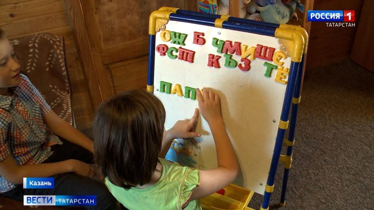 «Папа должен включаться в процесс воспитания ребенка»: история многодетного отца из Татарстана