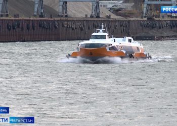 Из Нижнего Новгорода в Казань впервые за 20 лет прибыл метеор