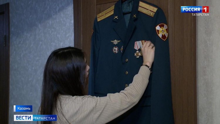 «Нам сложно, ему в десятки раз сложнее»:  история супруги бойца СВО из Татарстана