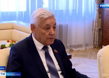 Мухаметшин принял участие в обсуждении переподготовки прокурорских работников